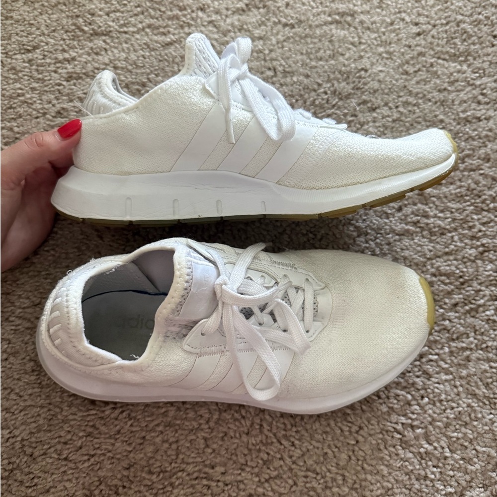 Adidas Swift Run 1.0 White Running Shoes